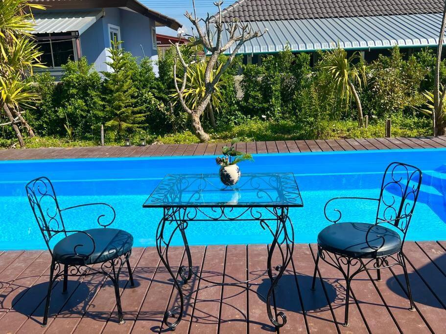 Colorful Pool Villa, Chiang Rai, Thailand Exterior foto